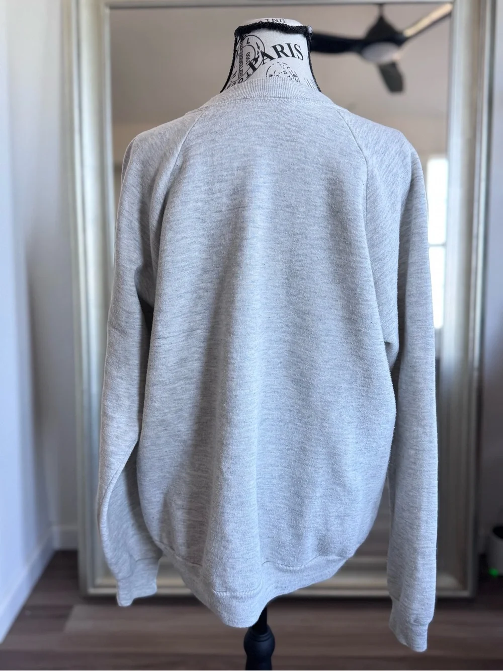 Vintage 80s Disney Mickey Mouse Sweatshirt Top Graphic Mens Size XL USA Gray